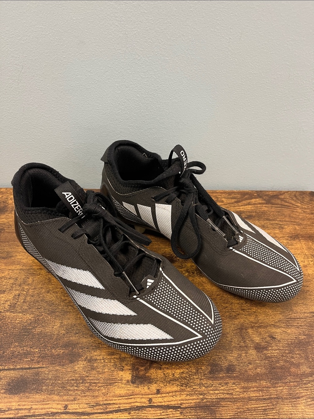 Adidas Electric.1 Men’s Black and White football cleats